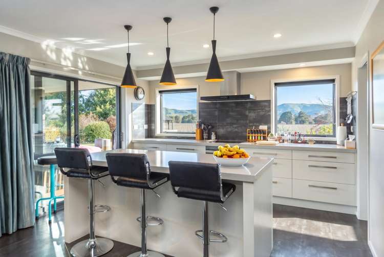244 Dakins Road East Taratahi_41