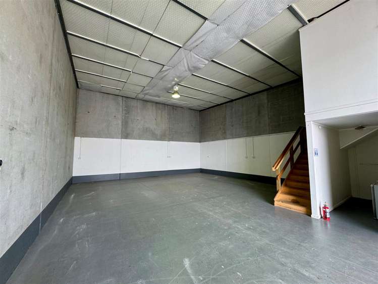 12/51 Ash Road Wiri_1