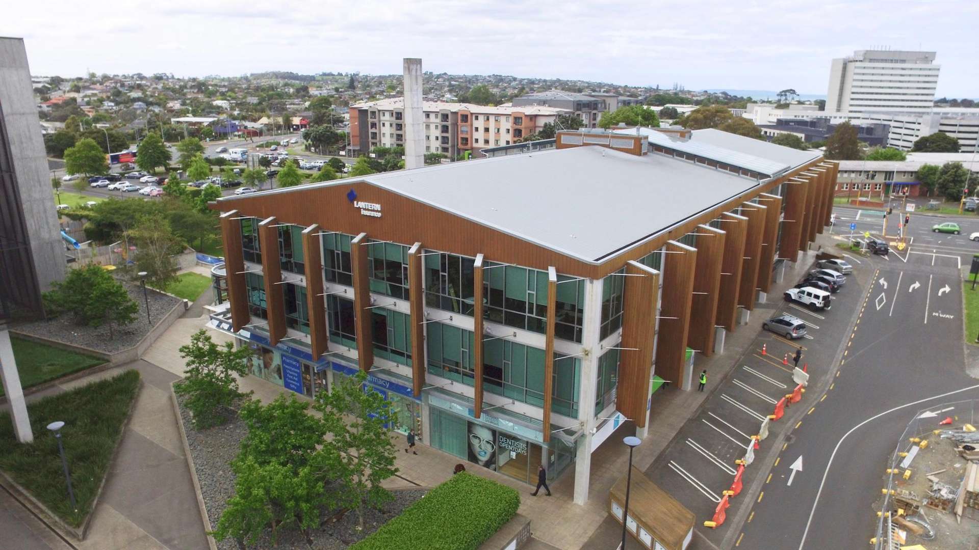 68-76 Taharoto Road Takapuna_0