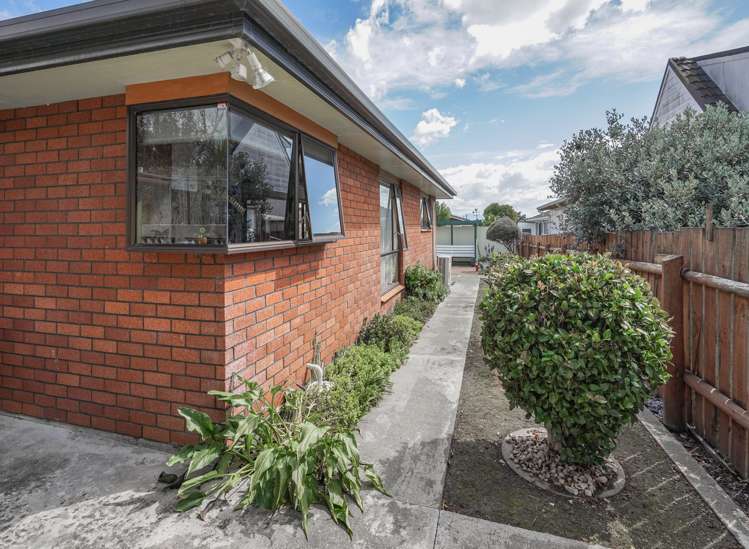 2/9 Mules Street Stoke_20