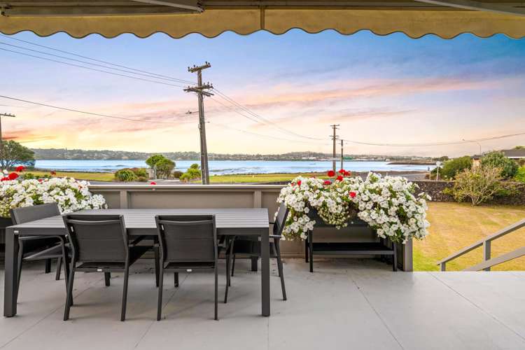 2 House Avenue Mangere Bridge_6