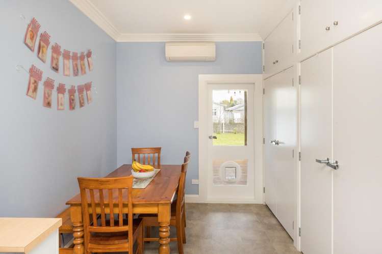 18 Burns Avenue Takaro_11