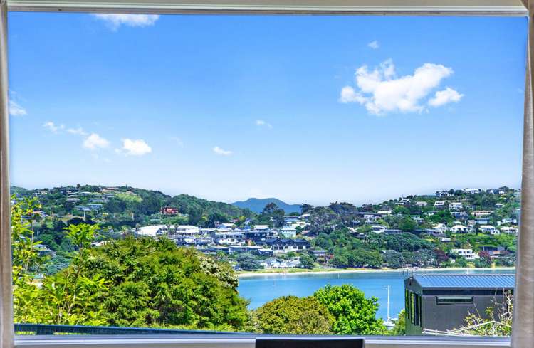 11 Newton Road Oneroa_5