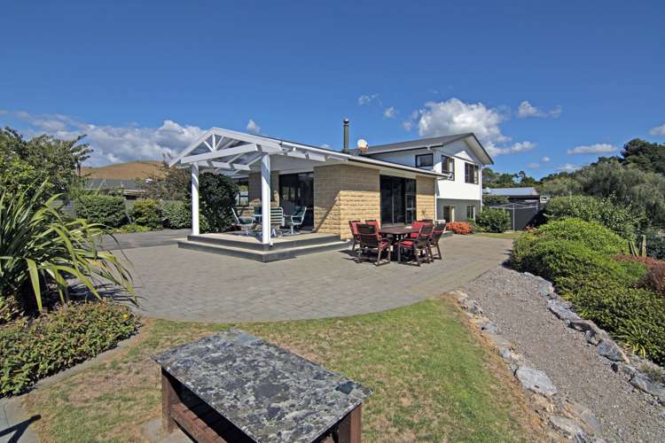 48 Eighty Eight Valley Road Wakefield_2