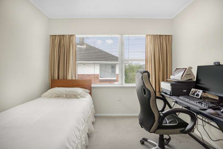 4 Isabel Grove Wainuiomata_10