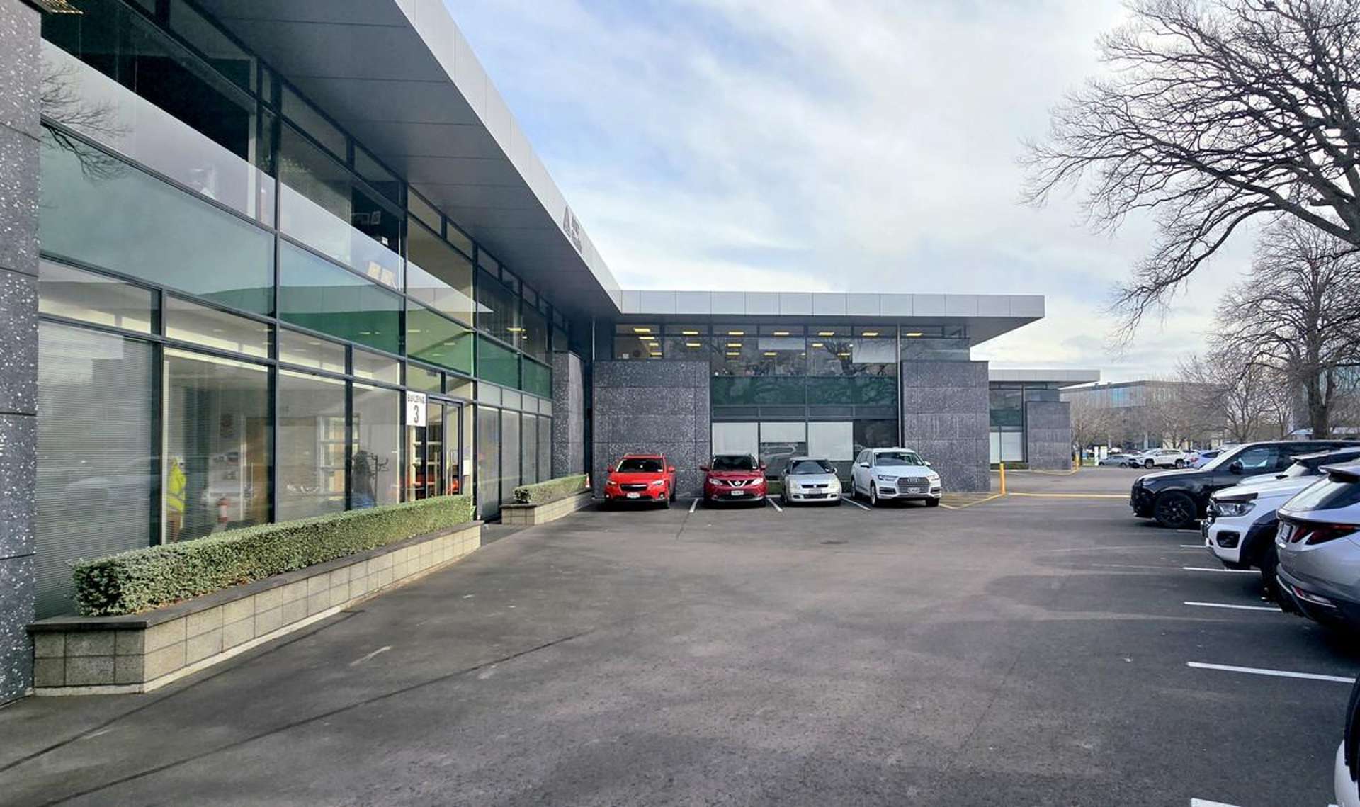 1/1 Show Place Addington_0