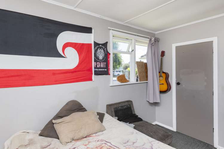 24 Glasgow Crescent Kaiti_10