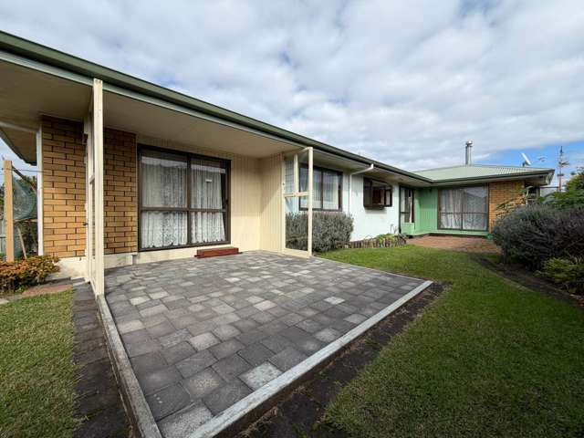 3-Bedroom Family Home in Belmont