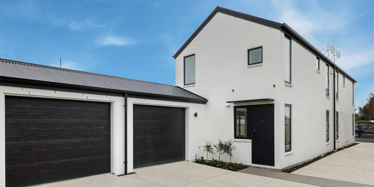 2/249 Lyttelton Street Spreydon_1