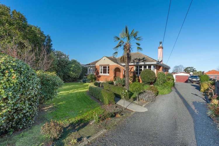 39 Holyhead Street Outram_24