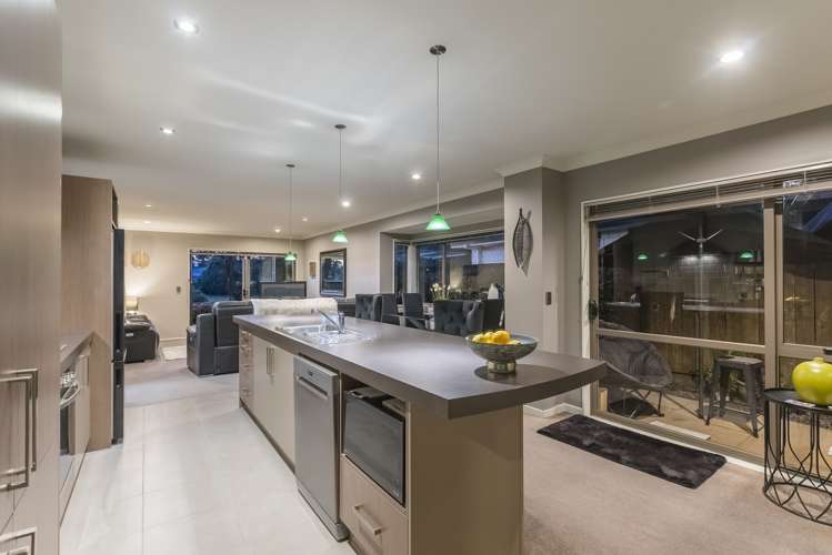 29 Bluewater Place Paraparaumu_4