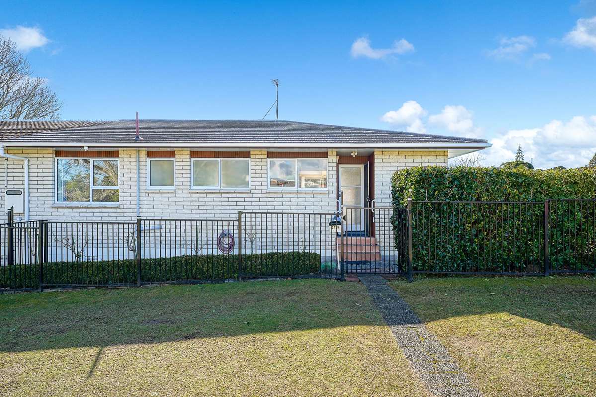 2/219 Edmonton Road_0