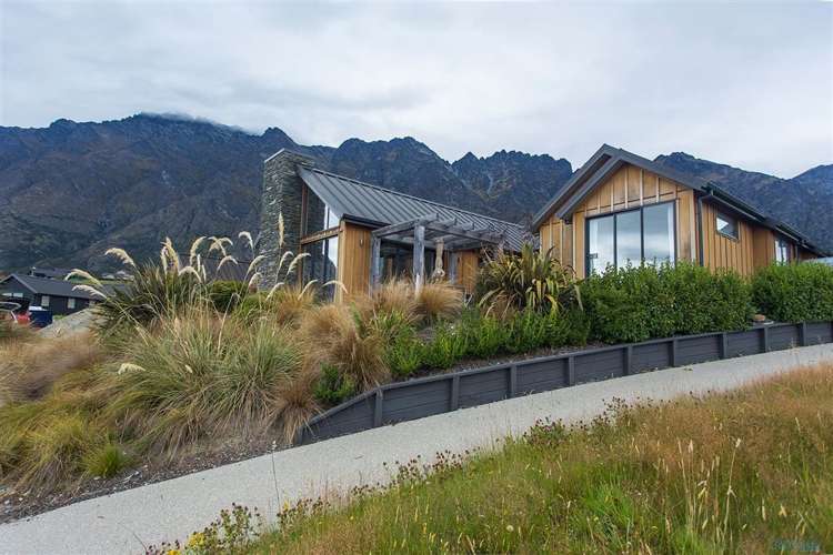 6 Kinross Lane Jacks Point_1