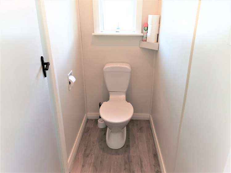 32 Queen Street Dannevirke_13