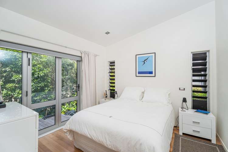 226 Kenwood Drive Matarangi_13