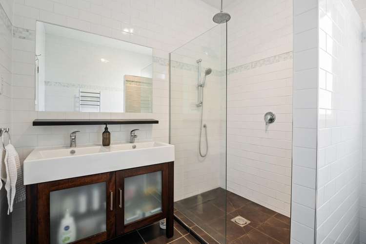 2/46 Gladstone Road Northcote_18