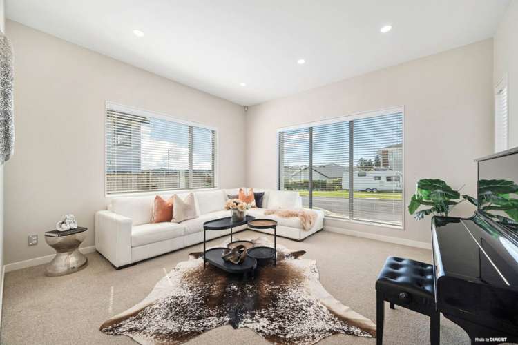 73 Harris Drive Silverdale_2