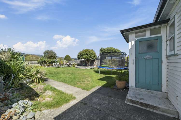 20 Reynolds Street Taita_13