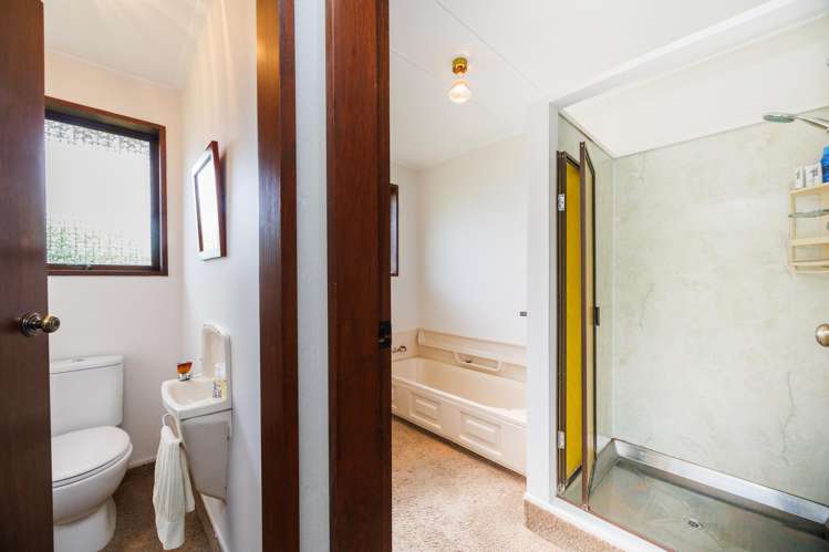 9 Calder Place Feilding_19