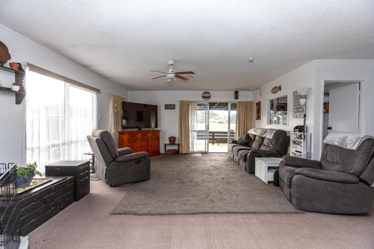 78 Station Road Paeroa_14