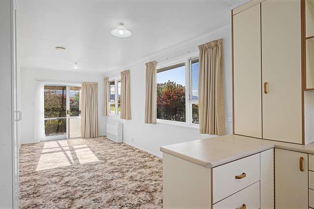 19 Oudenarde Street Renwick_4