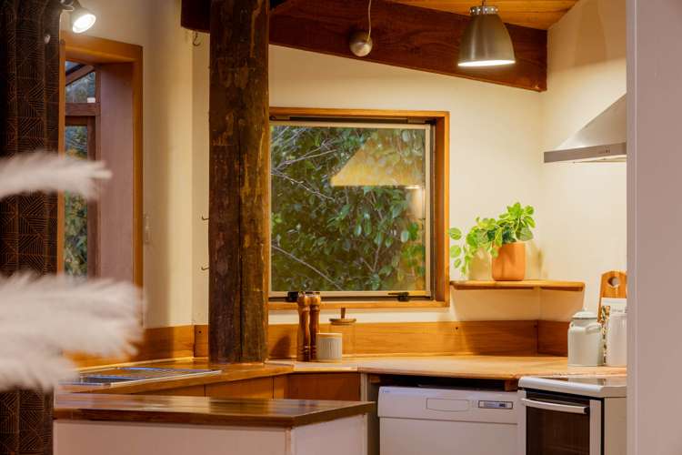 60 Leinster Avenue Raumati South_8