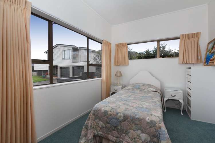 30 Florence Daly Place Mt Roskill_11