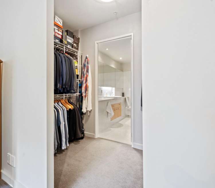 3I/42 Molesworth Street Thorndon_9