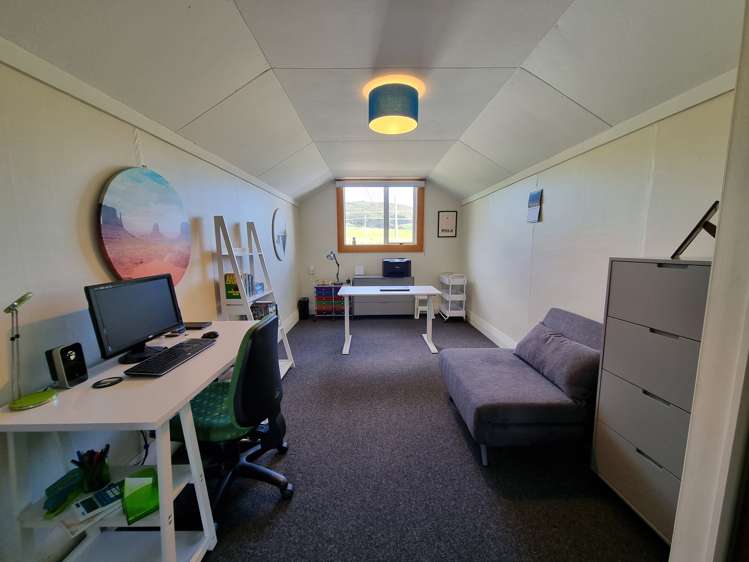 152 Orepuki Riverton Highway Riverton & Surrounds_14