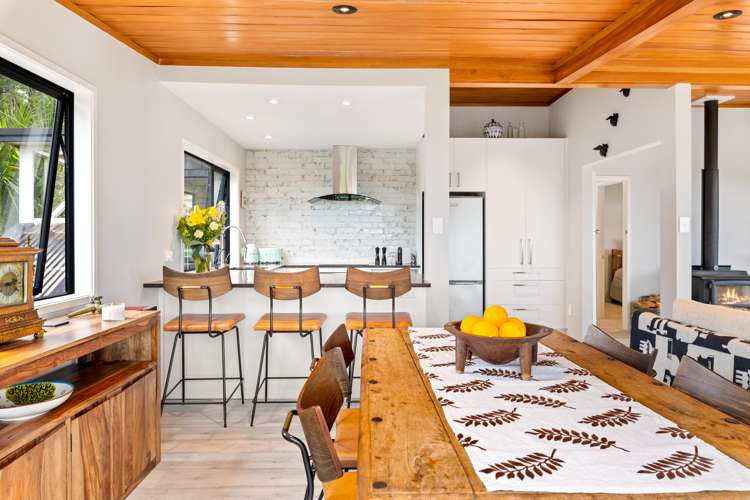 19 Cascade Avenue Waiatarua_10