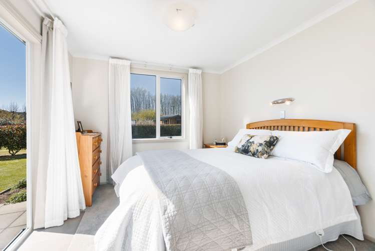 186 Airport Road Alexandra_13