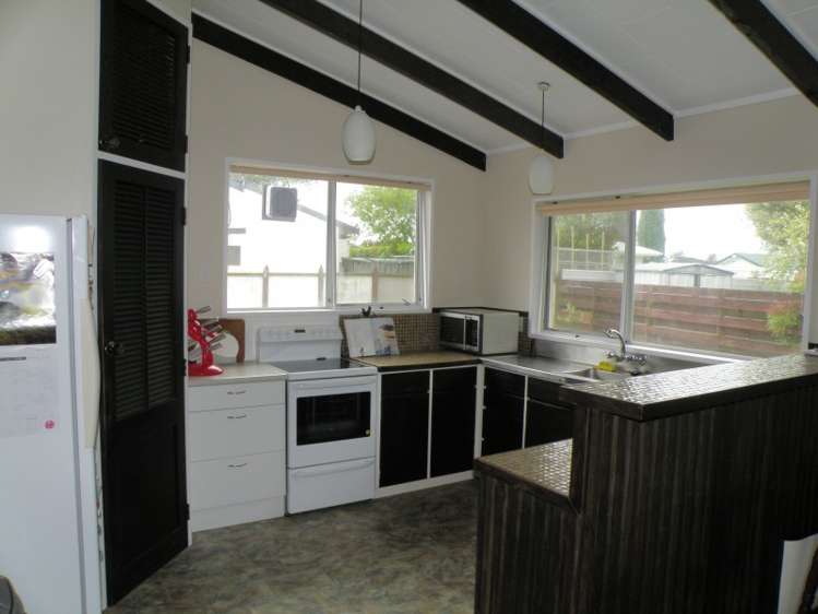 32 Kauri Crescent Matamata_5