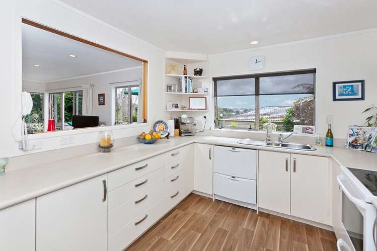 1/1 Malabar Drive Ellerslie_4
