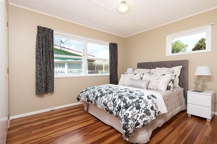 32 London Street Pukekohe_13