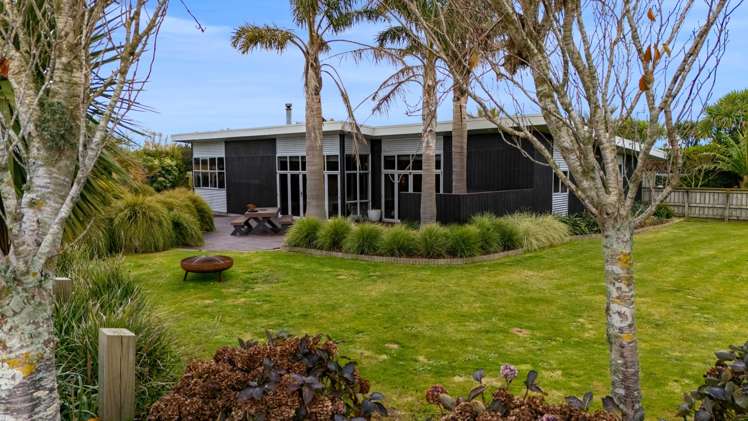 82 Mawhitiwhiti Road Normanby_0