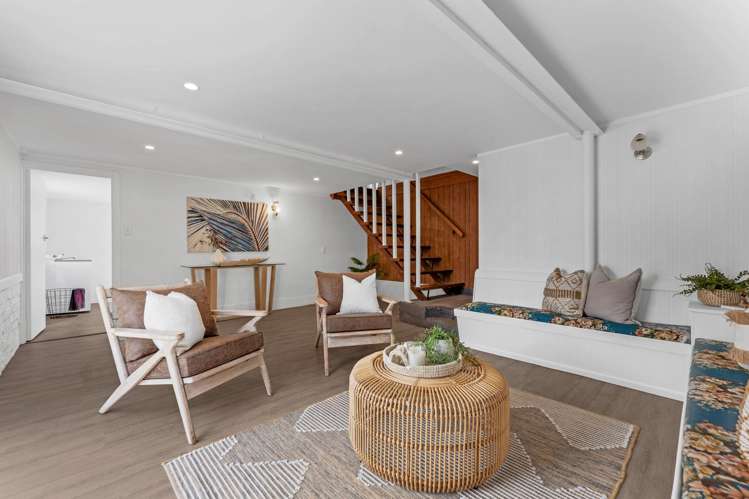 55 Commissariat Road Mount Wellington_15