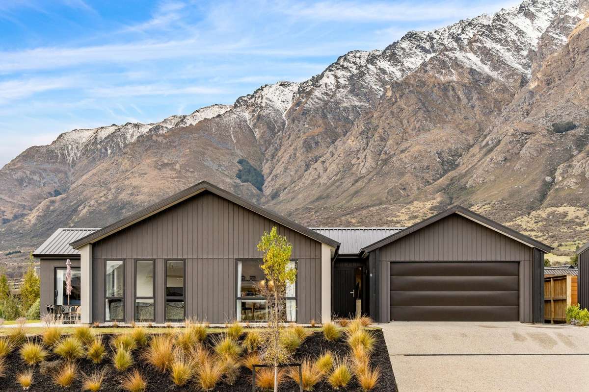 9 Spur Ridge Rise, Hanley's Farm_0