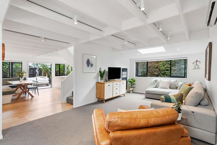 2/220 Point Chevalier Road Point Chevalier_8