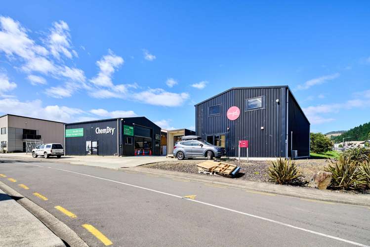 2 Hoffs Place Kenepuru_18