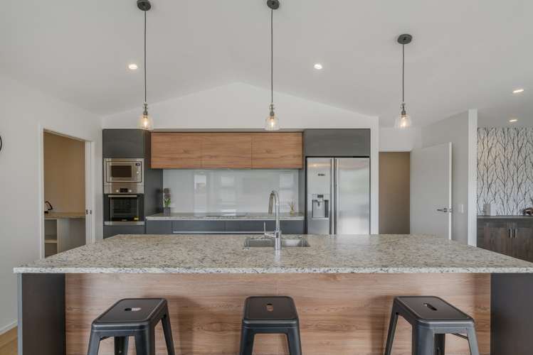 10 Topping Place Whitianga_13