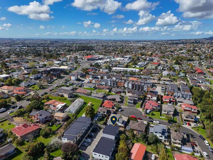 7/7 South Pacific Place Henderson_21