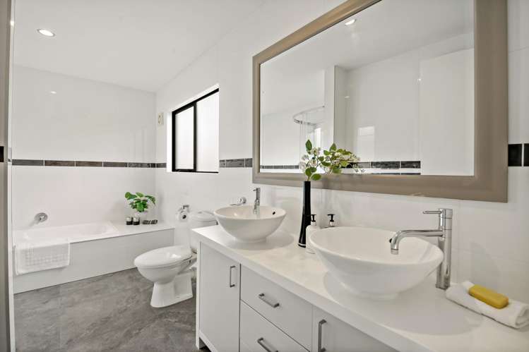 38 Amberwood Drive Northpark_17