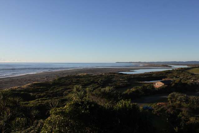 Secs 20-21 Victoria Street Okarito_4