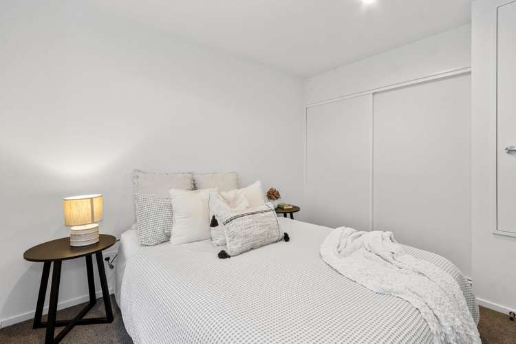 2/49 Laurence Street Waltham_8