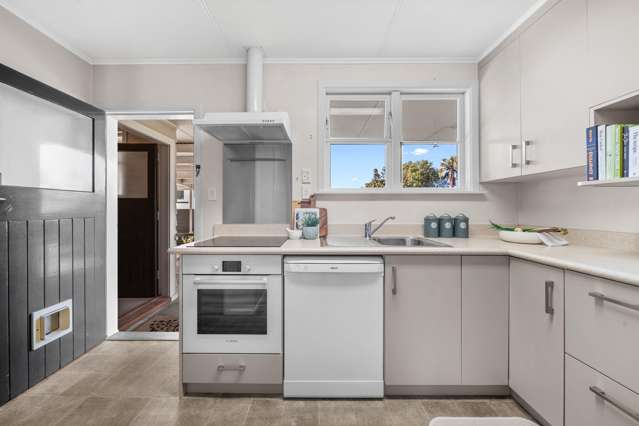 8 Wavell Crescent Lansdowne_2