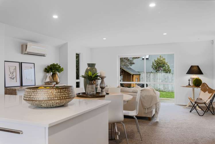 5 Gilders Grove Heathcote Valley_9