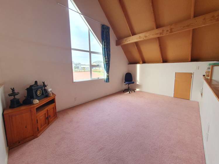 6 Taonui Street Waitarere Beach_17