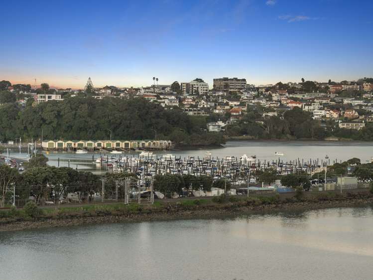 2/12 Crescent Road Parnell_23