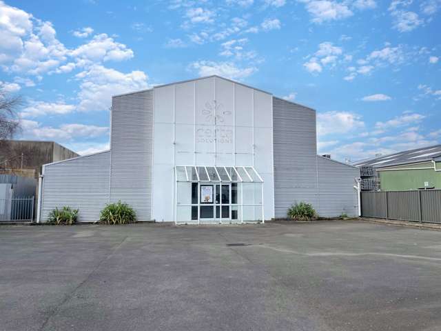 Large industrial premises with parking