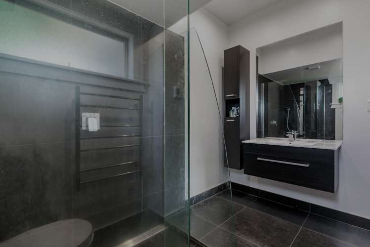 4078a Great North Road Glen Eden_13